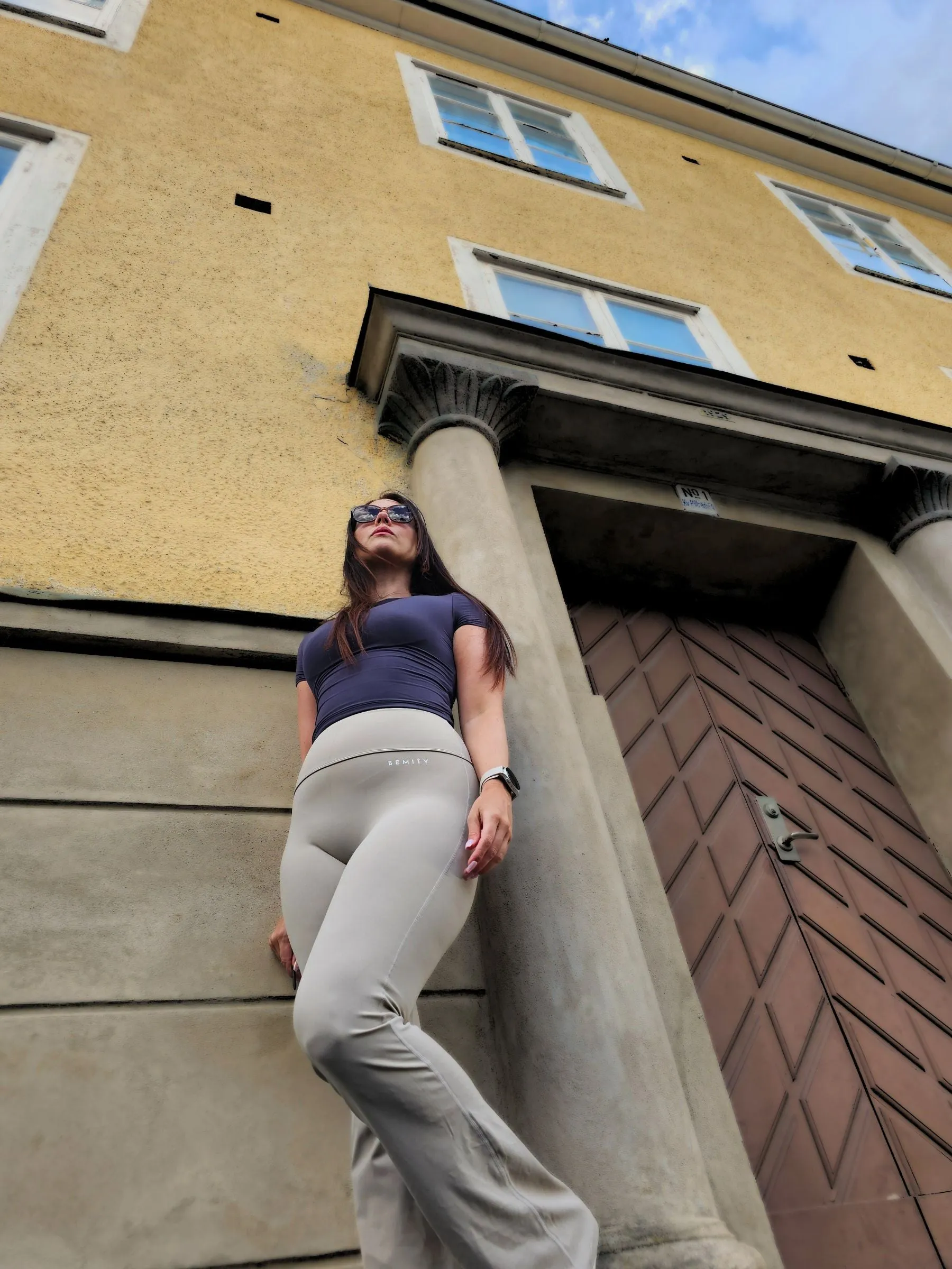 BEMITY FLARE SCRUNCH TIGHTS / YOGA LEGGINGS B012401 - Beige / XL