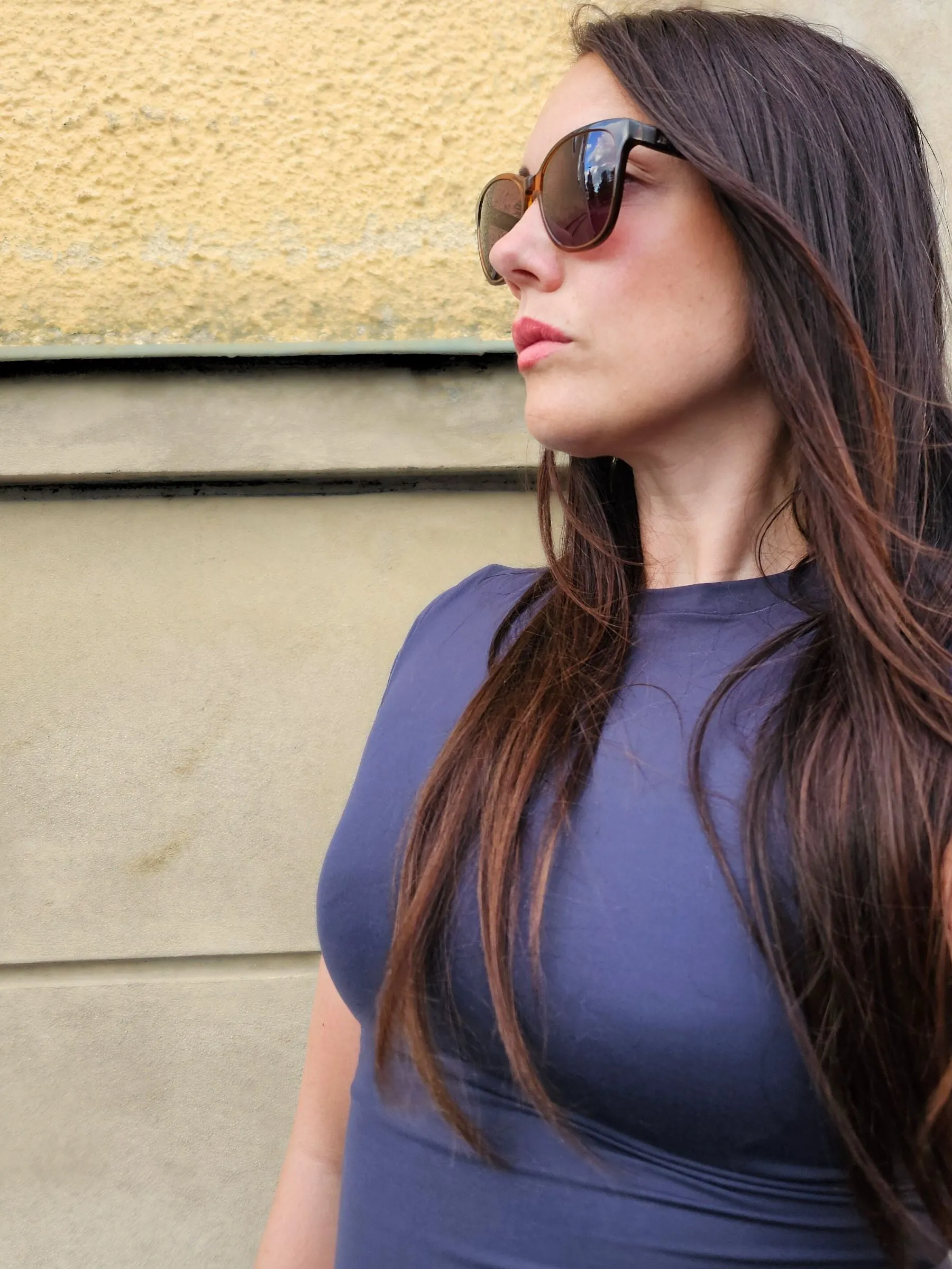 BEMITY T-SHIRT CROP - Mörk Blå / S