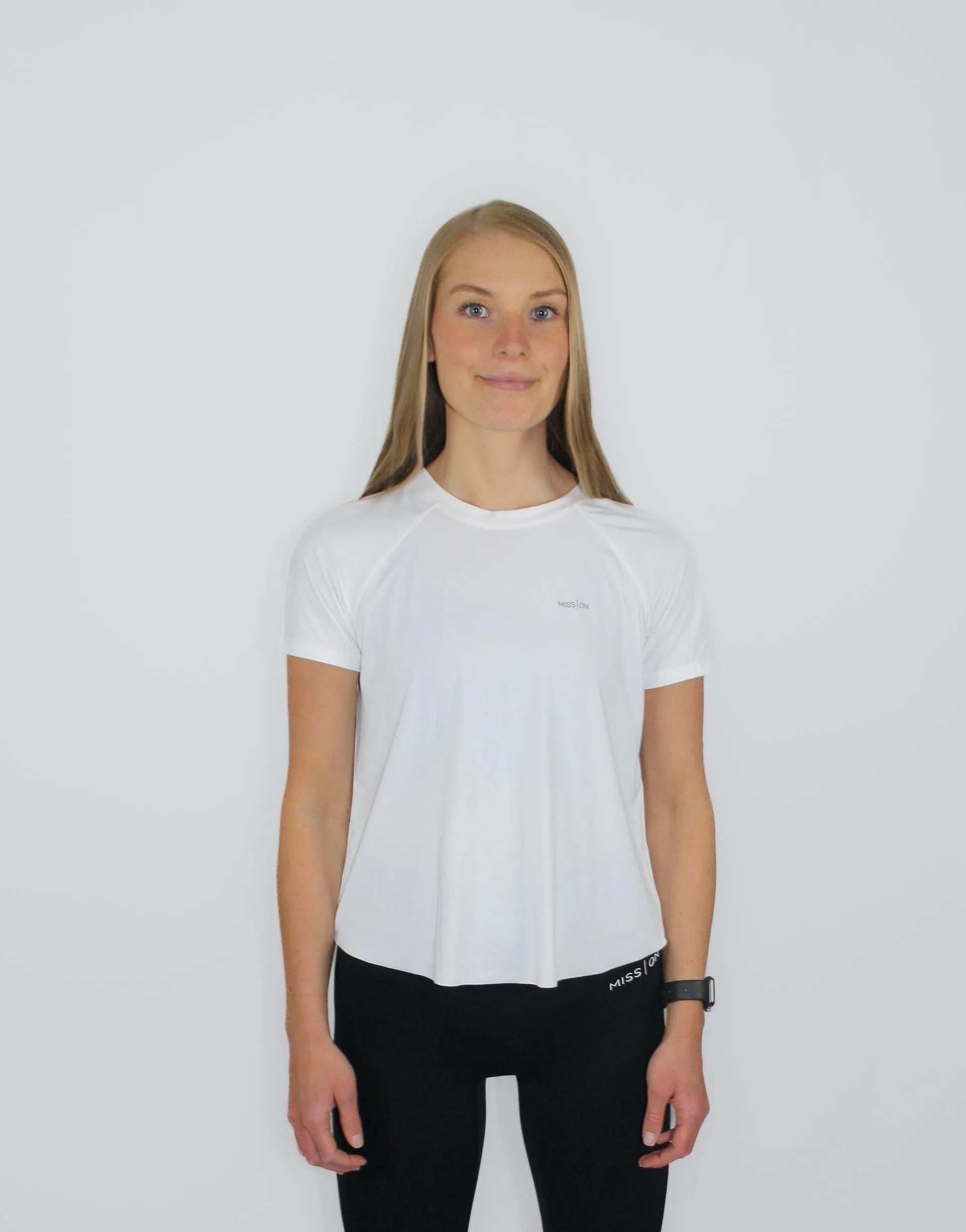 SUPER SOFT CROSS T-SHIRT - Vit / XS